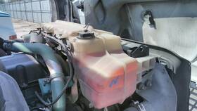 3781904 Volvo 2510560 Vnl Radiator Overflow Tank