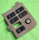 Oem Used Paccar / Peterbilt Dash Switch Panel S64-6045-526L00 No Key. Fixed Price $90.00.